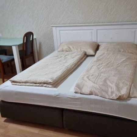 Premier Triple Room Mz Wenen Buitenkant foto