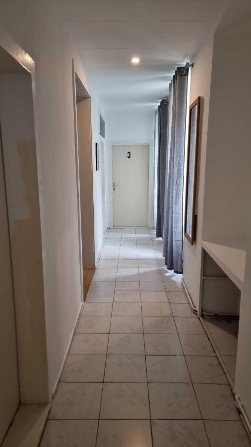 Premier Triple Room Mz Wenen Buitenkant foto